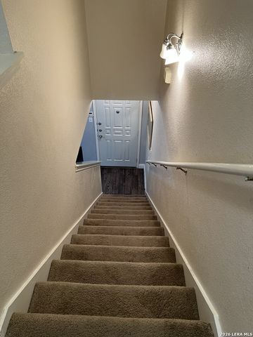 7 Latrobe Post, San Antonio, TX 78240