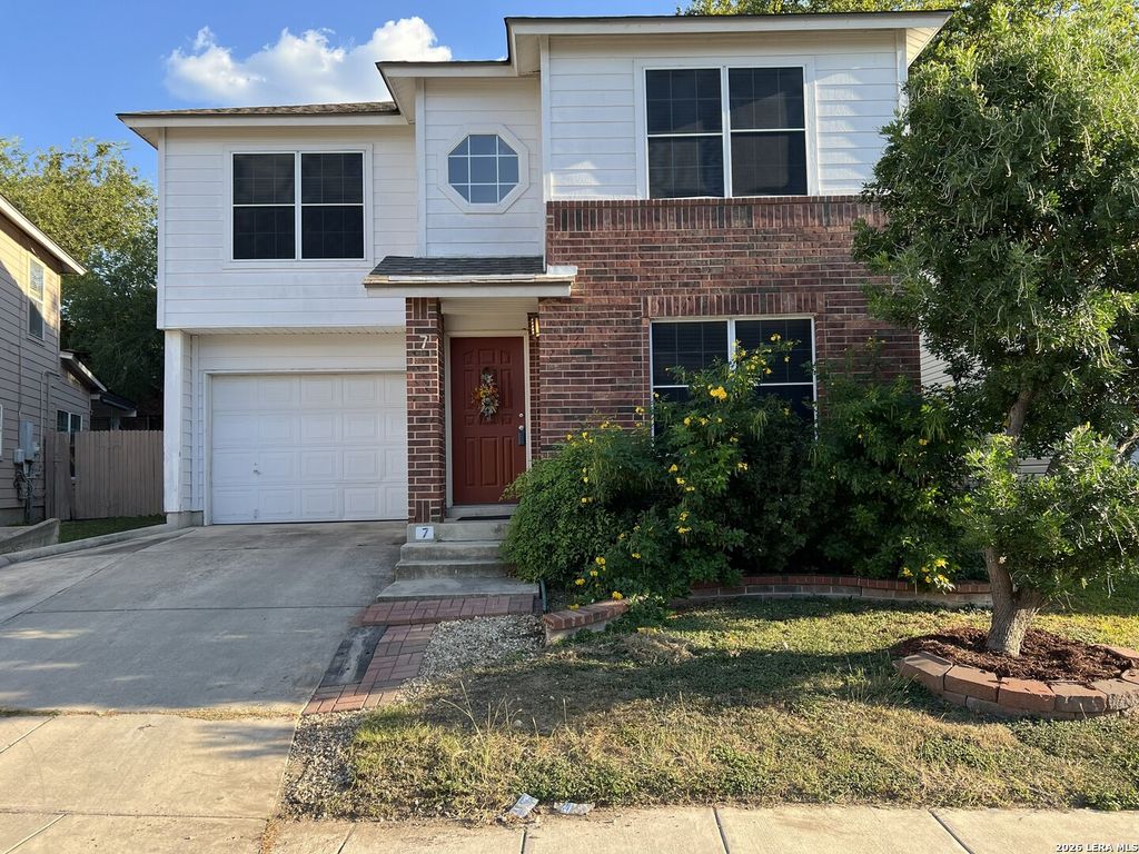 7 Latrobe Post, San Antonio, TX 78240