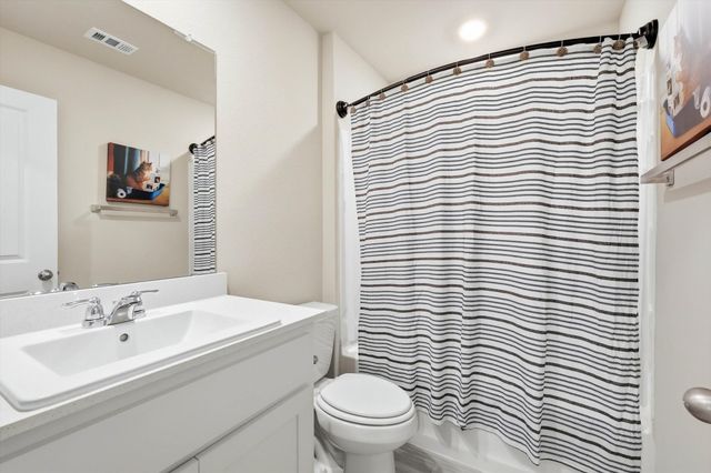 5344 Flannel Lane, Krum, TX 76249