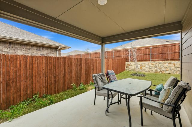 5344 Flannel Lane, Krum, TX 76249