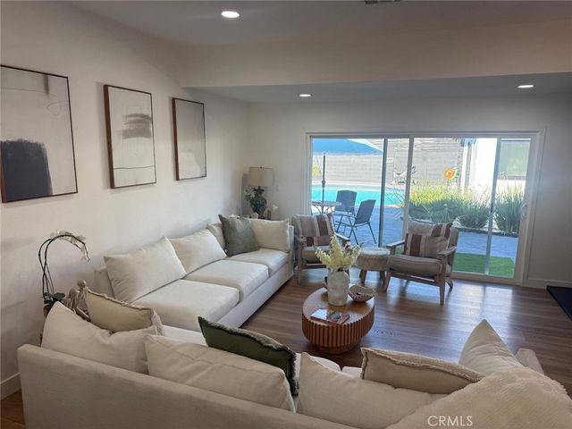 8102 Willis, Panorama City, CA 91402