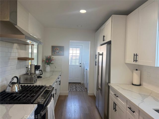 8102 Willis, Panorama City, CA 91402
