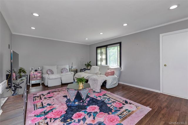 216-16 17th Avenue TH56, Bayside, NY 11360