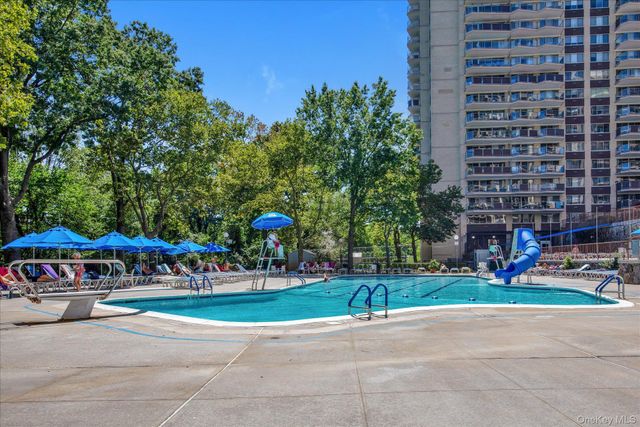 216-16 17th Avenue TH56, Bayside, NY 11360