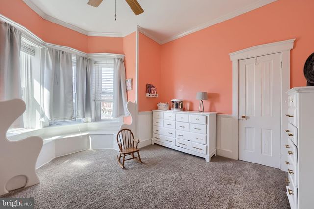 14 W ORANGE ST, Lititz, PA 17543