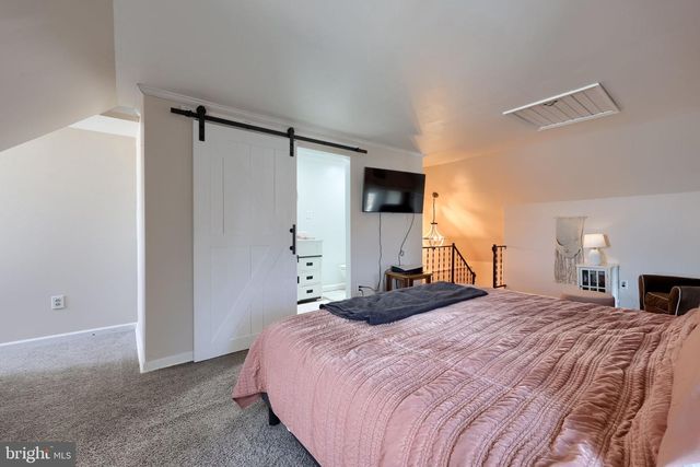 14 W ORANGE ST, Lititz, PA 17543