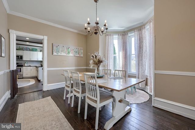 14 W ORANGE ST, Lititz, PA 17543