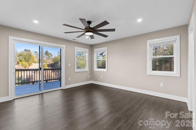 115 Nader Avenue, Weaverville, NC 28787