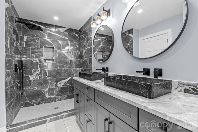 115 Nader Avenue, Weaverville, NC 28787