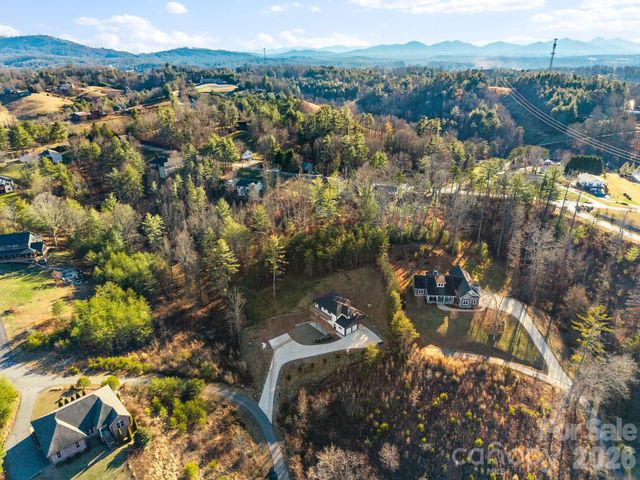 115 Nader Avenue, Weaverville, NC 28787