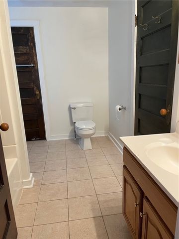 71 Chapel Street 2, Lincoln, RI 02865