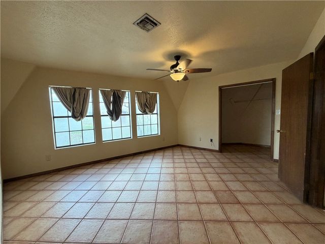 119 County Road 324, Alice, TX 78332