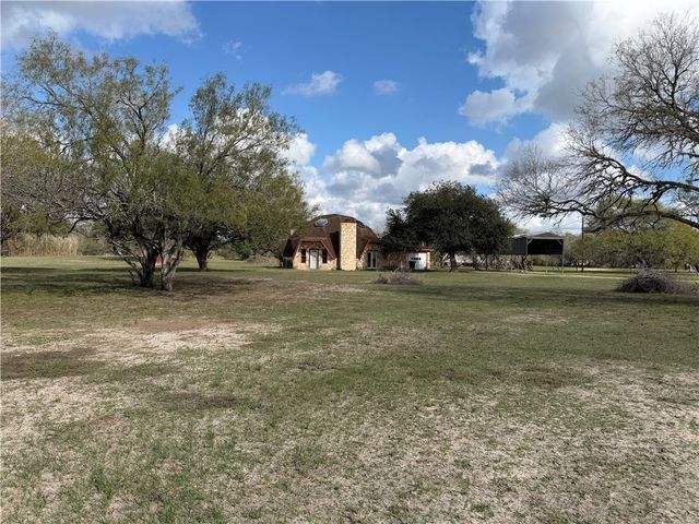 119 County Road 324, Alice, TX 78332