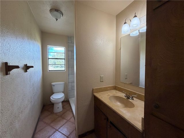 119 County Road 324, Alice, TX 78332