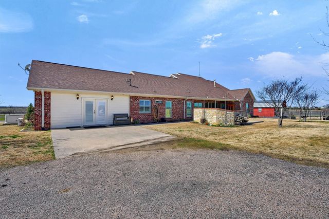 5523 FM 1752 S, Whitewright, TX 75491