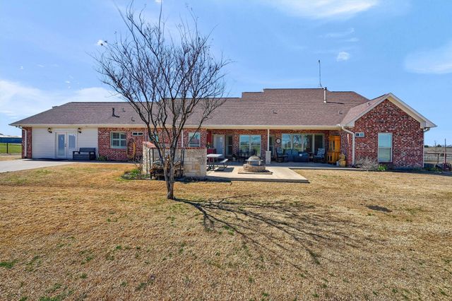 5523 FM 1752 S, Whitewright, TX 75491