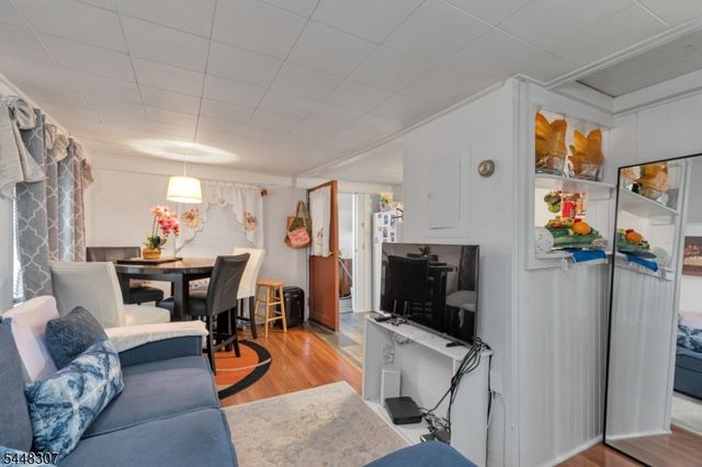 118 Claremont Rd, Bernardsville Boro, NJ 07924