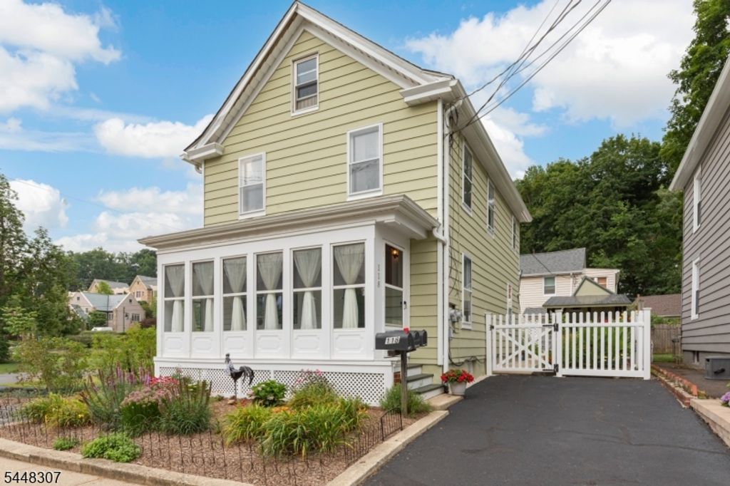 118 Claremont Rd, Bernardsville Boro, NJ 07924 — photo 2