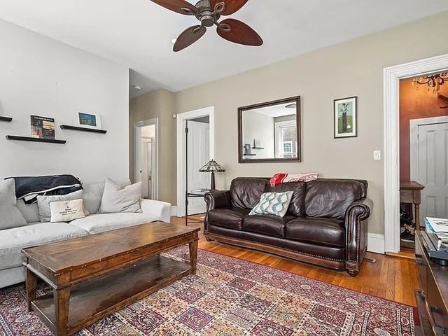 271 K St 1, Boston, MA 02127