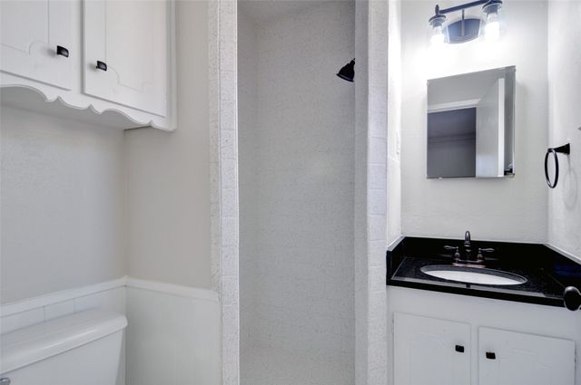 208 Rolling Hills Drive, Aledo, TX 76008