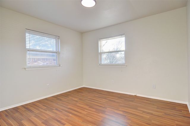 208 Rolling Hills Drive, Aledo, TX 76008