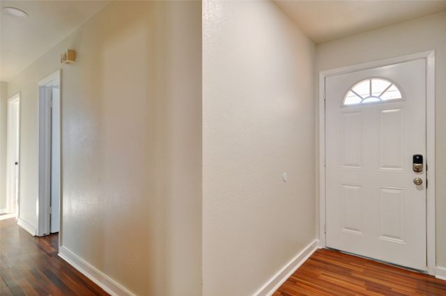 208 Rolling Hills Drive, Aledo, TX 76008