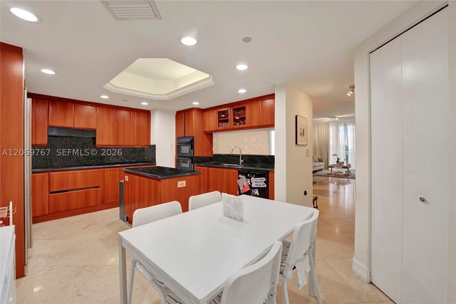 9595 N Collins Ave. 5NG, Surfside, FL 33154