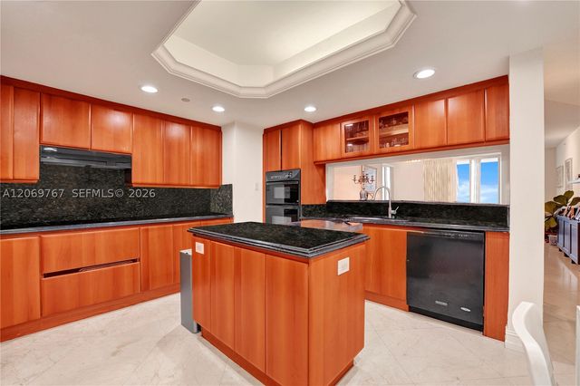 9595 N Collins Ave. 5NG, Surfside, FL 33154