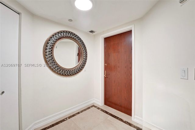 9595 N Collins Ave. 5NG, Surfside, FL 33154
