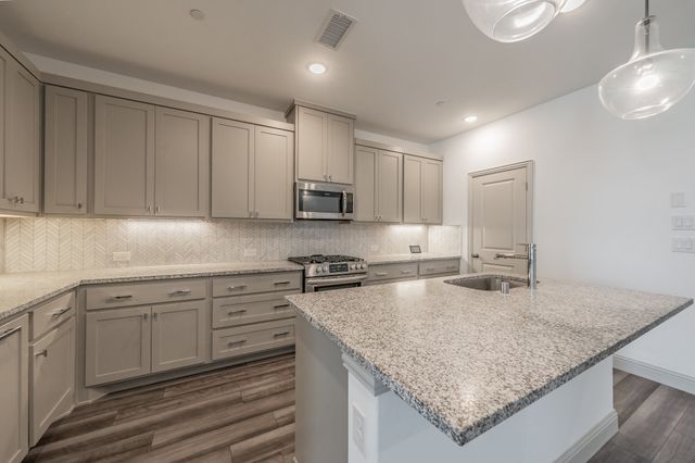 8584 Dynasty Lane, Frisco, TX 75034
