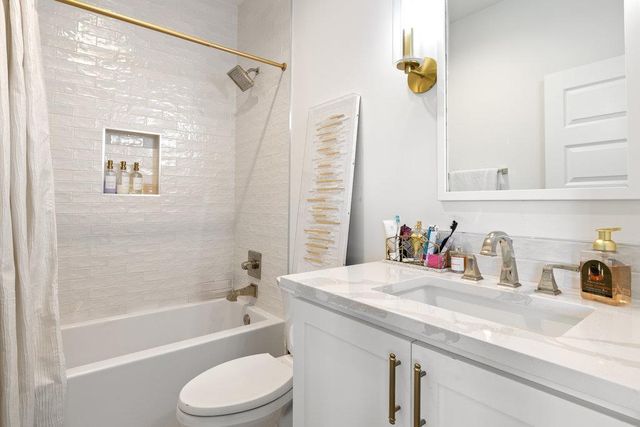 223 Golden Bear DR, Austin, TX 78738