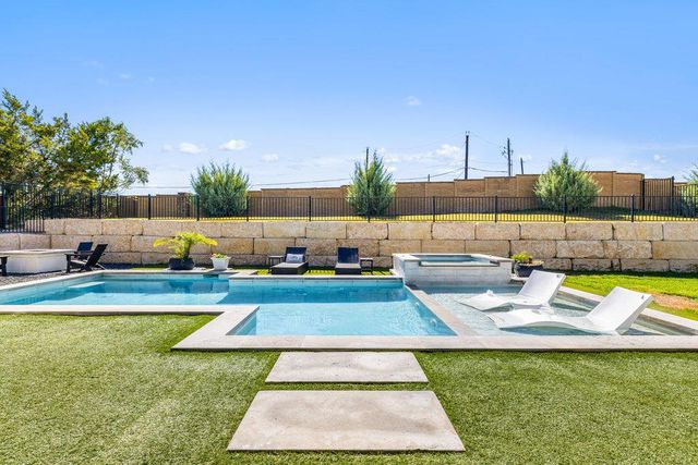 223 Golden Bear DR, Austin, TX 78738