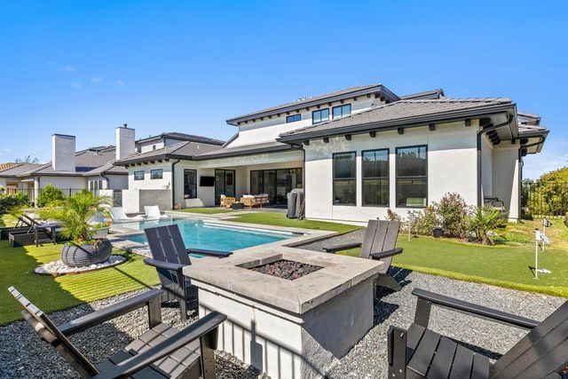 223 Golden Bear DR, Austin, TX 78738