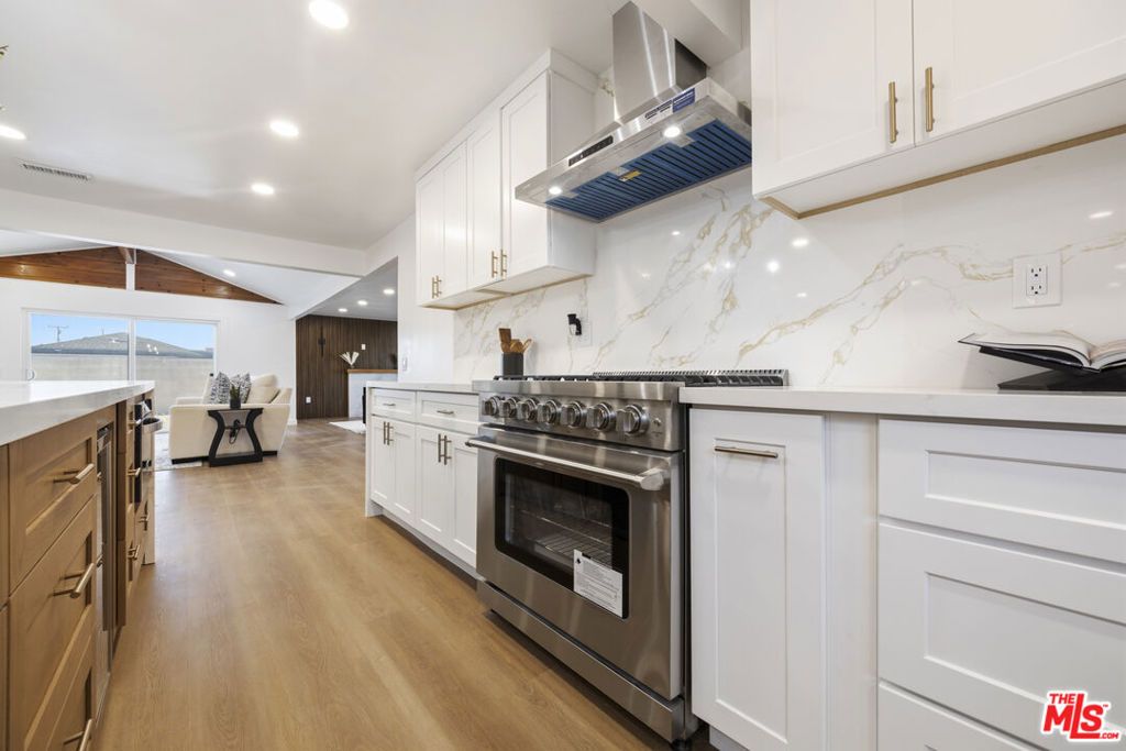 Image 15 of property listing at 19203 Galway Avenue, Carson, CA 90746