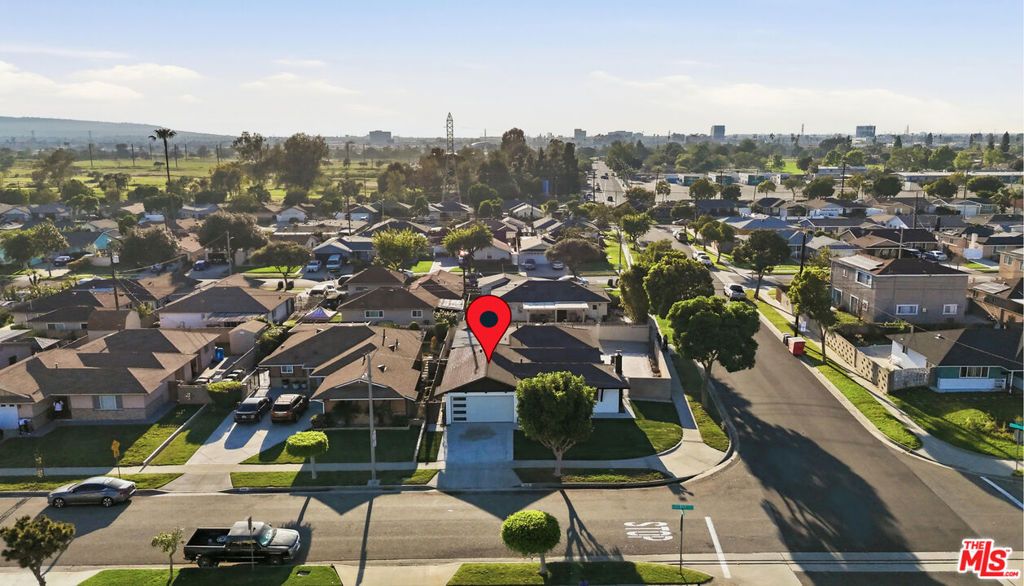 Image 64 of property listing at 19203 Galway Avenue, Carson, CA 90746