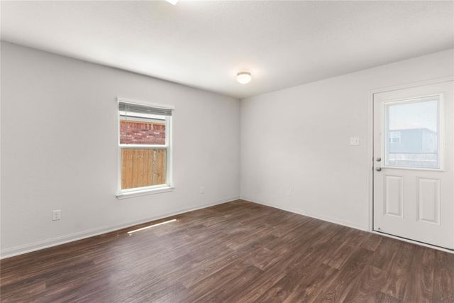 144 Continental Avenue, Liberty Hill, TX 78642