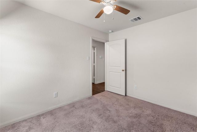 144 Continental Avenue, Liberty Hill, TX 78642