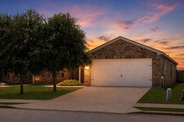 144 Continental Avenue, Liberty Hill, TX 78642