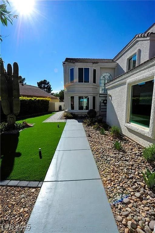 7200 Painted Shadows Way, Las Vegas, NV 89149