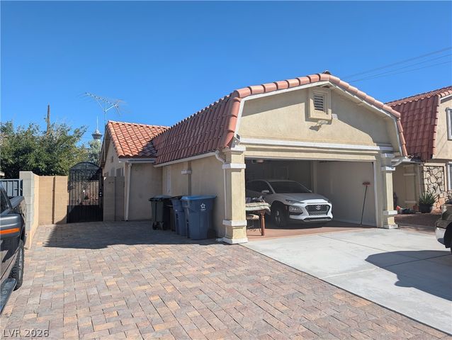 1905 Westlund Drive, Las Vegas, NV 89102