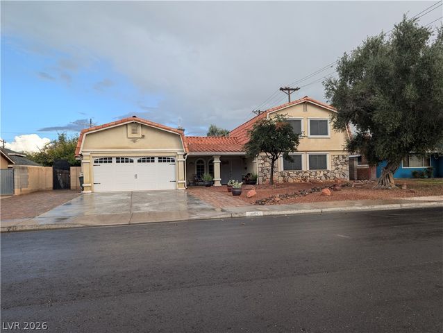 1905 Westlund Drive, Las Vegas, NV 89102