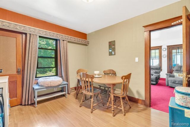4207 Pine Grove Avenue, Fort Gratiot, MI 48059