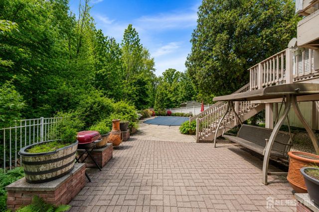 73 Nystrom Trail, Old Bridge, NJ 07747