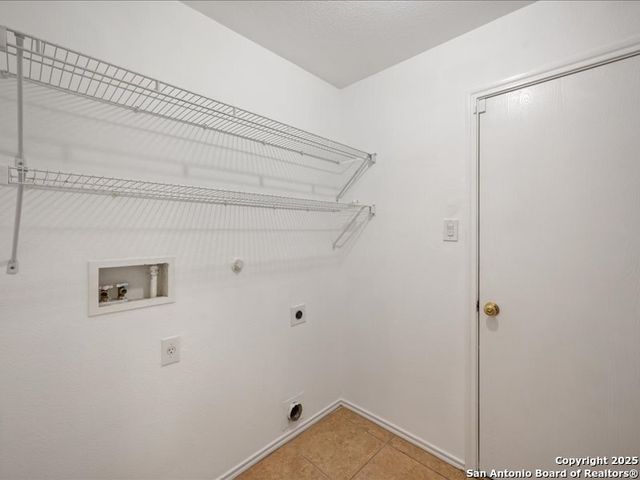 8031 Ferndale Oaks, San Antonio, TX 78249