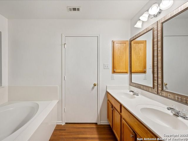 8031 Ferndale Oaks, San Antonio, TX 78249