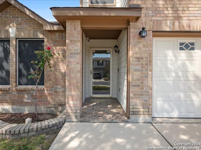 8031 Ferndale Oaks, San Antonio, TX 78249