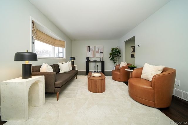 5445 Frankwill Avenue, Independence Charter Township, MI 48346