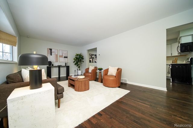 5445 Frankwill Avenue, Independence Charter Township, MI 48346