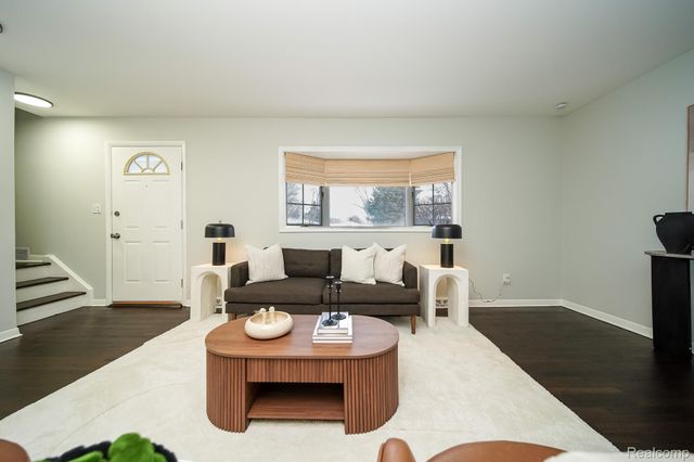 5445 Frankwill Avenue, Independence Charter Township, MI 48346