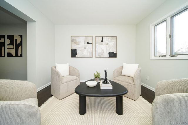 5445 Frankwill Avenue, Independence Charter Township, MI 48346